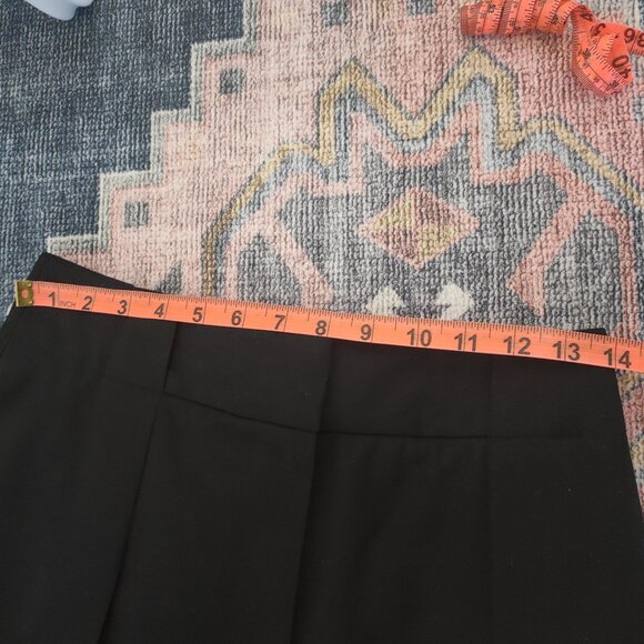 KOTN Women's Pleated Panel Trouser - Picture 3 of 6